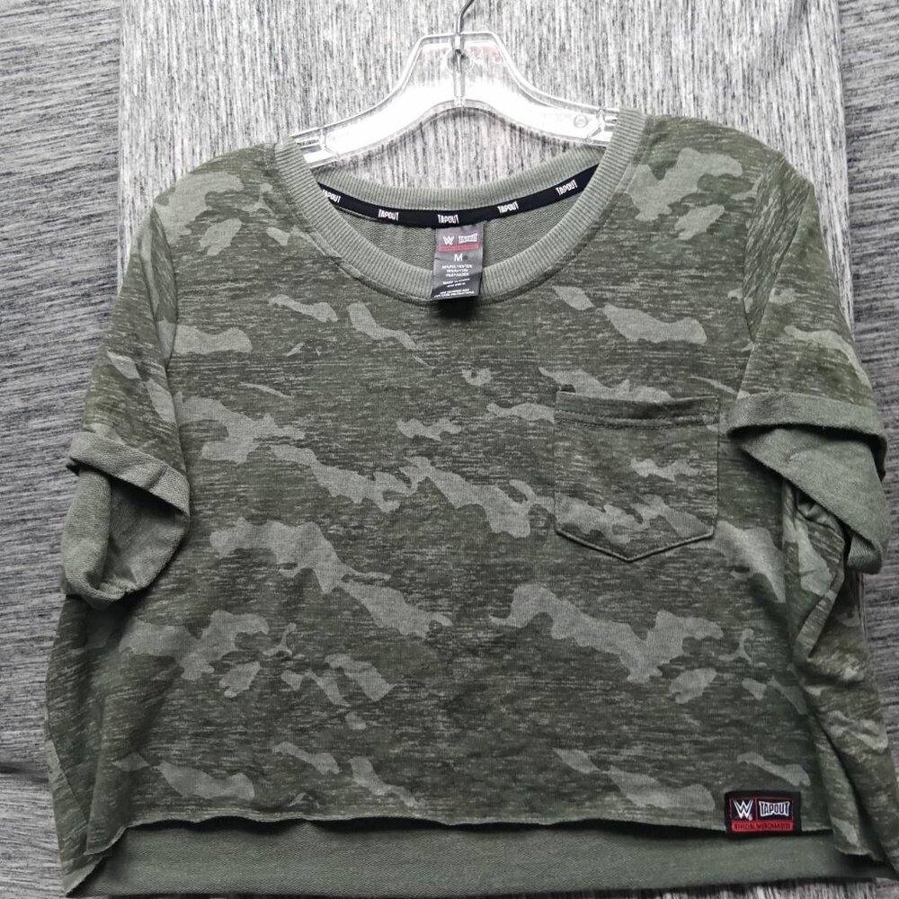 Tapout Women's Green and Khaki Crop-top